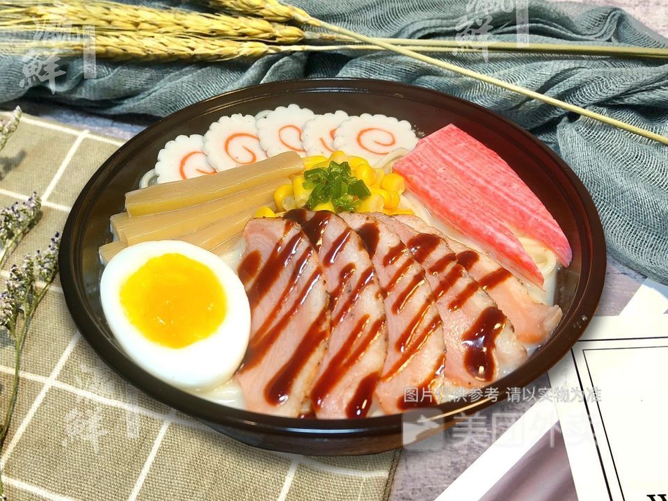 鸭胸日式拉面图片