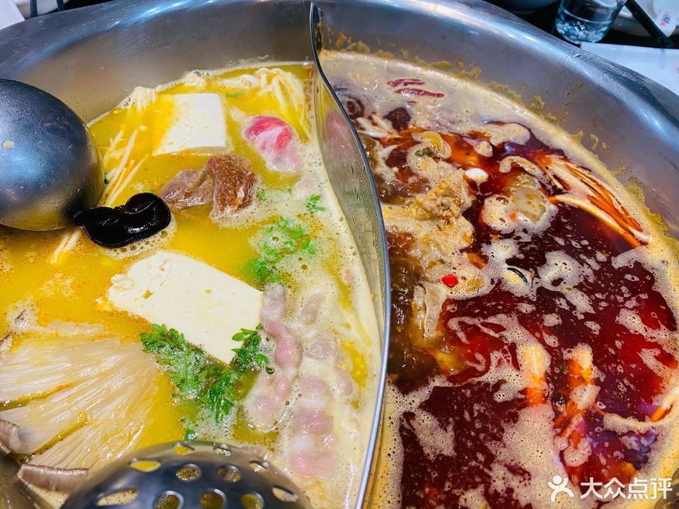 红菇坊火锅橡树湾店