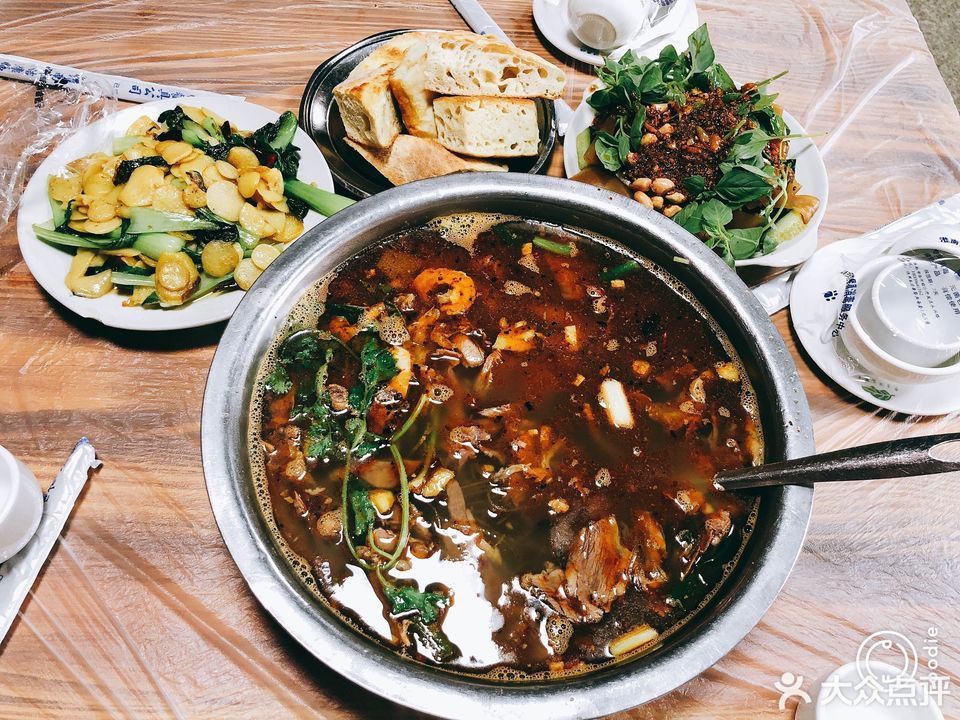 金铭纯汤牛肉图片
