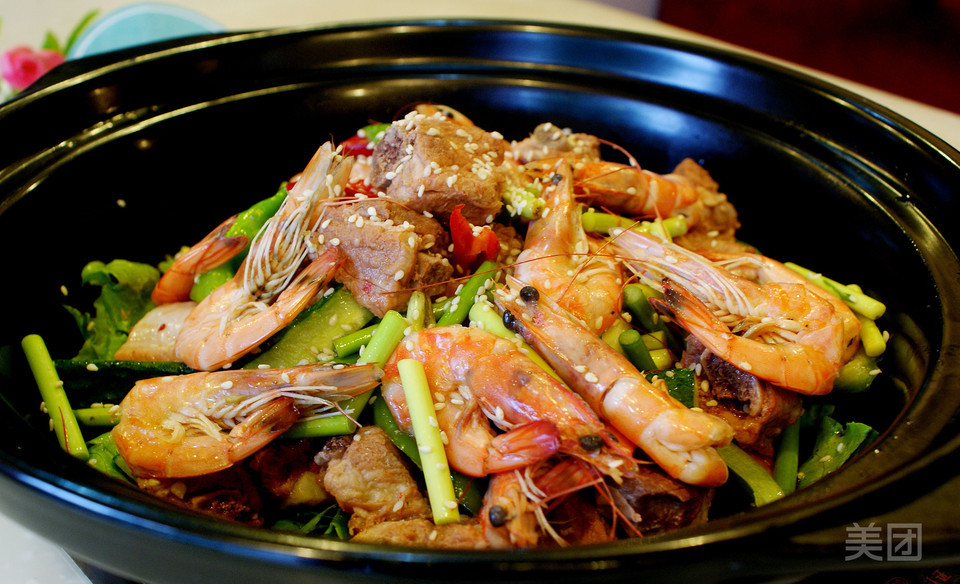 排骨大虾煲图片