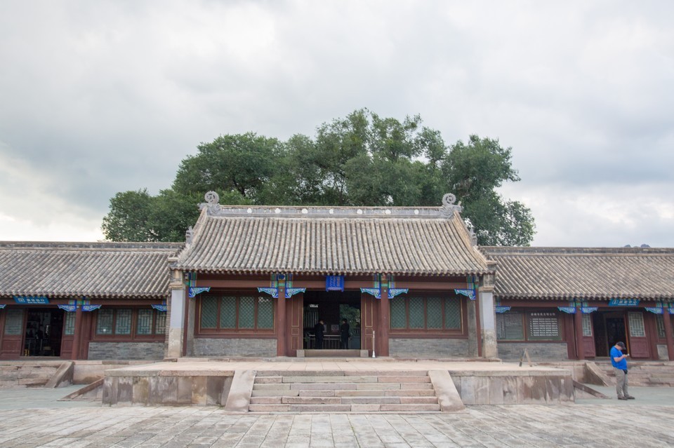 赤峰市 休闲娱乐 景点公园 > 喀喇沁亲王府