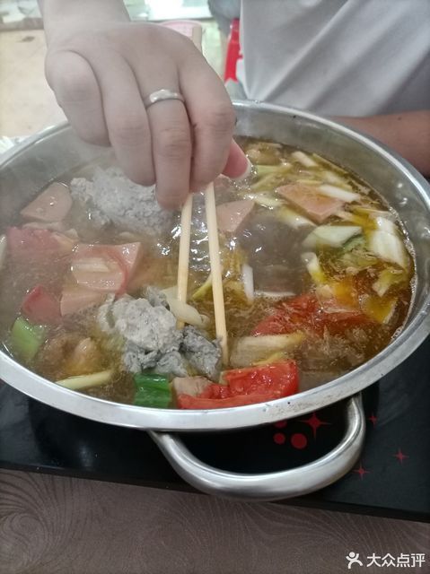 泸州黑豆花饭