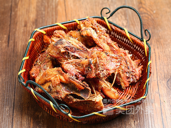 麻辣鸡架图片