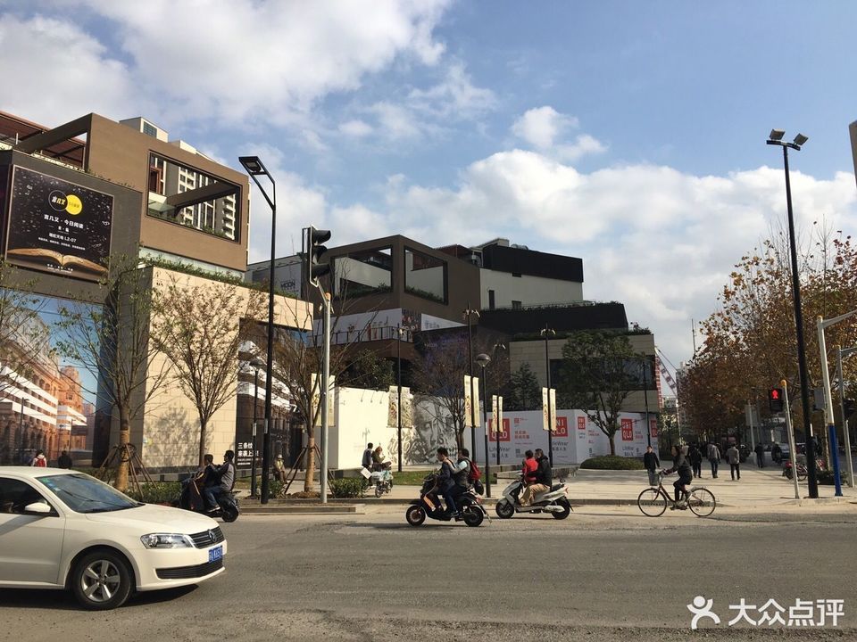 瑞虹生活广场图片