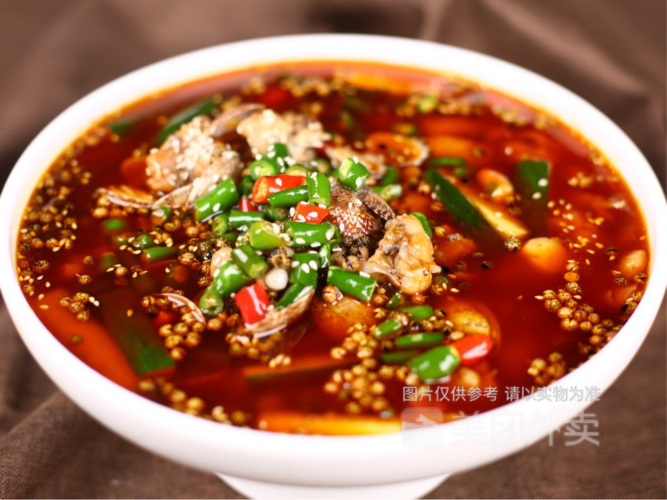 花甲恋上蛙图片