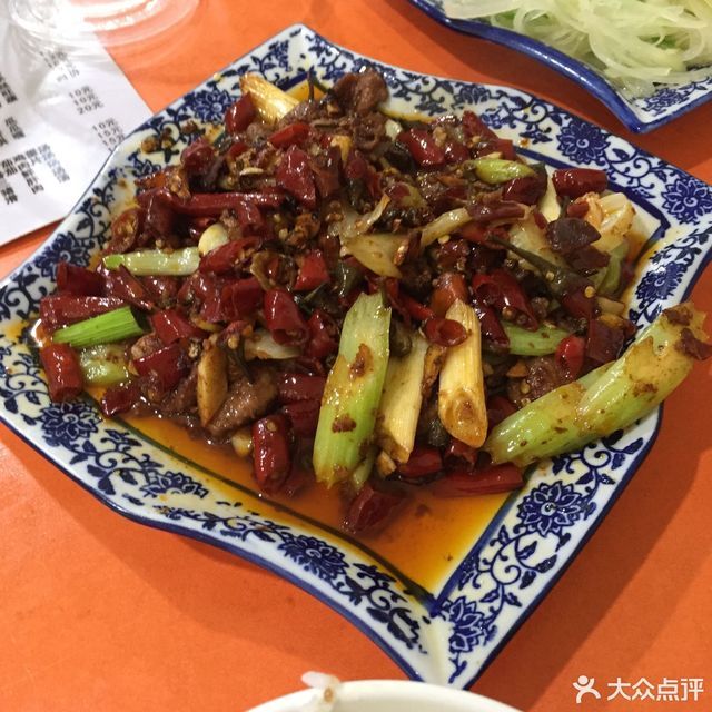 怎么去,怎么走,在哪,在哪里,在哪儿):重庆市綦江区大石路33号