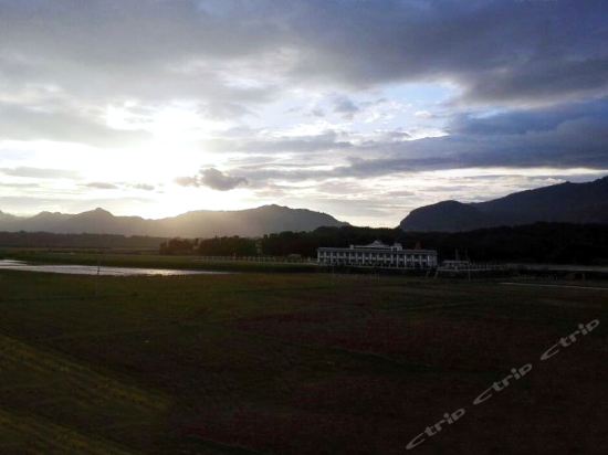 华江翡华金科温泉度假酒店