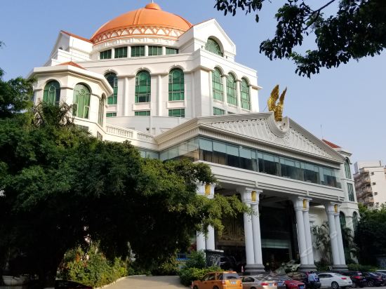 东莞市樟木头镇南城路南城广场1号推荐菜:分类:粤菜;酒店;住宿;宾馆