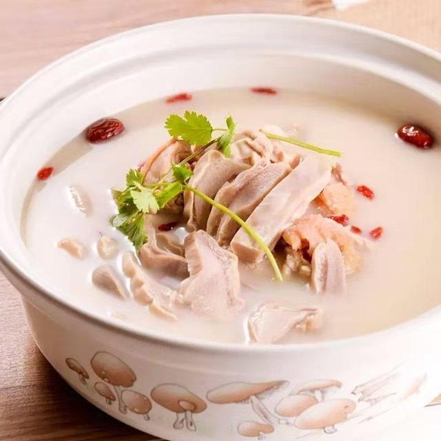 伟记猪肚鸡椰子鸡烧鸡