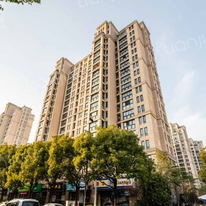 怎么走,在哪,在哪里,在哪儿):上海市浦东新区龙阳路电话:古北·御庭-5