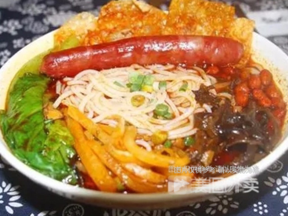 香肠螺蛳粉图片