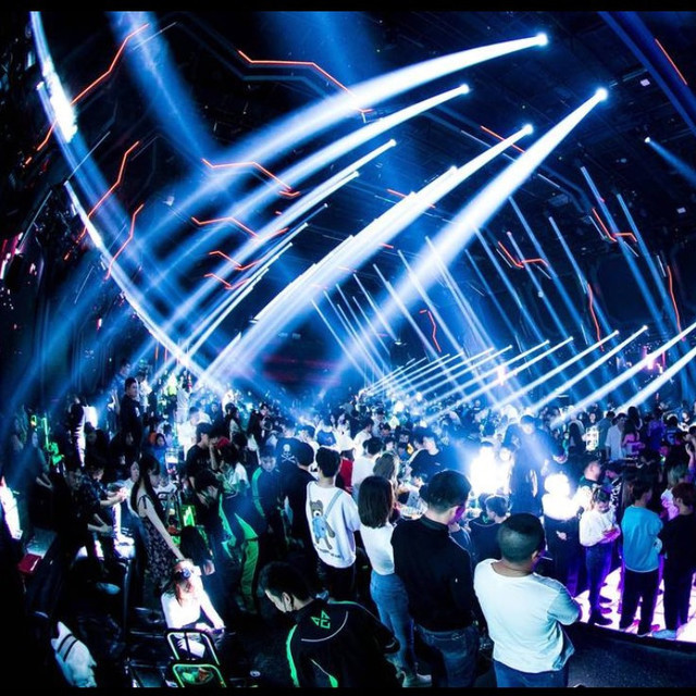 铁路这边酒吧地址(位置,怎么去,怎么走,在哪,在哪里,在哪儿):昆明市