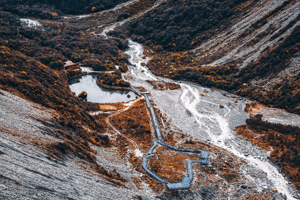 康定雅家情海图片