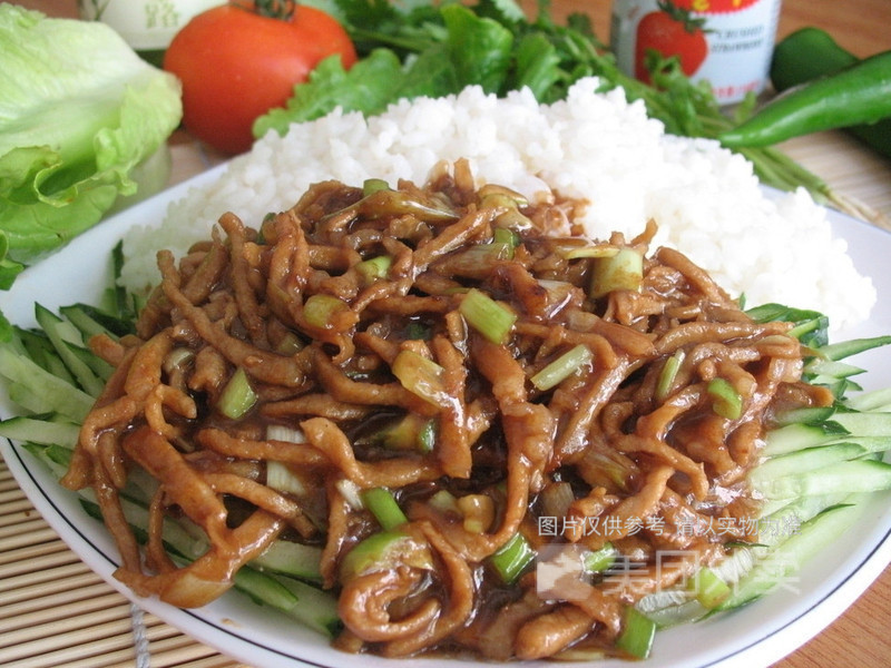 雪菜肉丝面酸菜面推荐菜:正宗沙县小吃(当代未来城店)位于合肥市瑶海