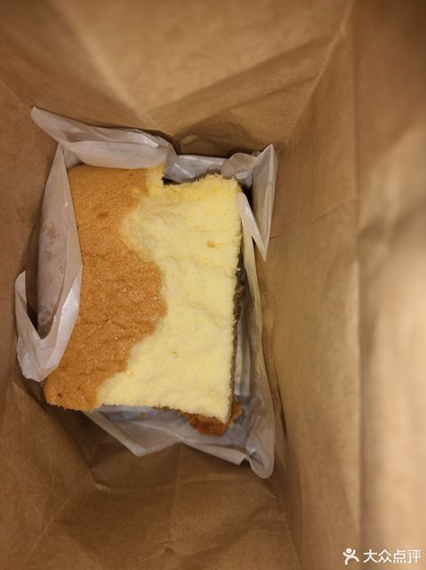 壹丘哥老香港纯手工蛋糕桃源店
