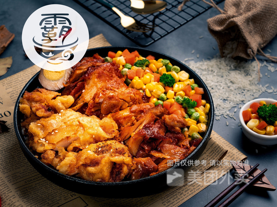 霸碗烤肉脆皮鸡饭图片