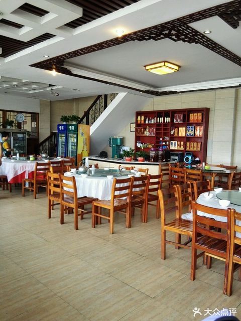 武当山建国饭店·宴会厅