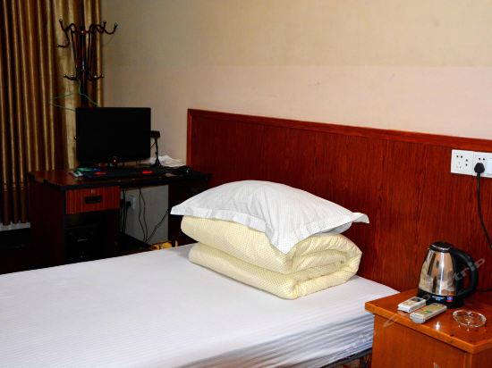 台州市 住宿服务 酒店 > 鸿宇宾馆标签:招待所旅馆酒店住宿宾馆酒店