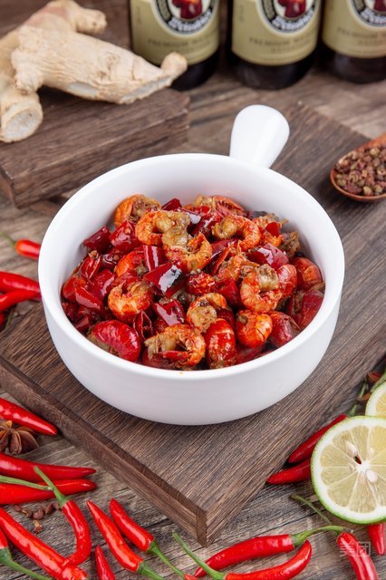 招牌盆盆虾尾图片