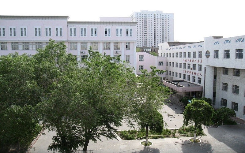 新疆师范大学文光校区图片