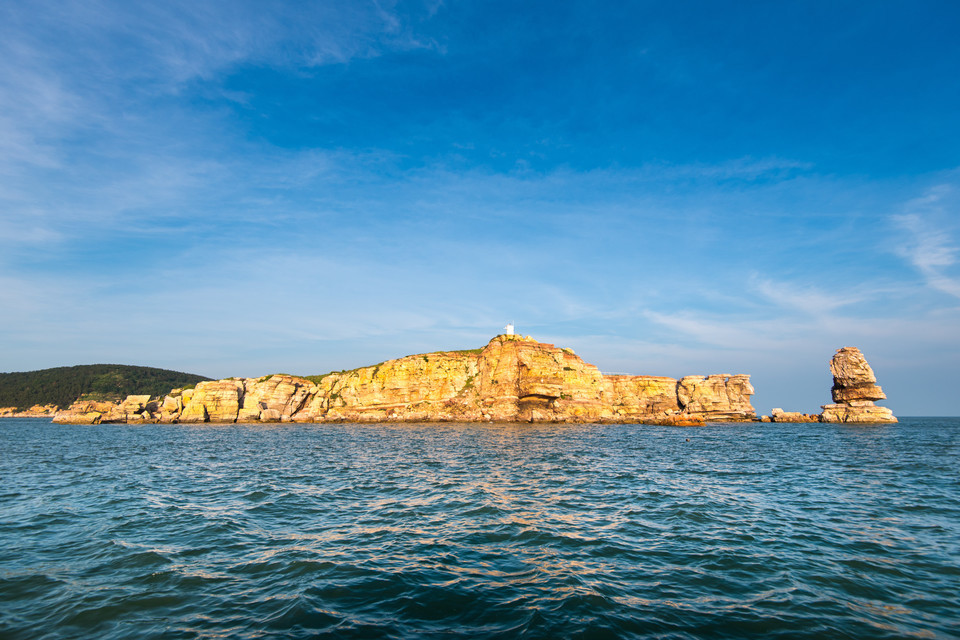 地址(位置,怎么去,怎么走,在哪,在哪里,在哪儿):烟台市蓬莱区小黑山岛