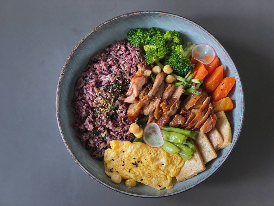 【范范的沙拉(世纪广场店)】范范的沙拉(世纪广场店)电话_范范的沙拉(