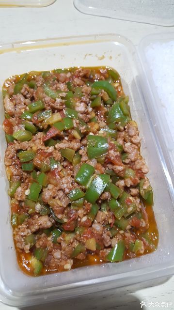 红三剁盖浇饭图片