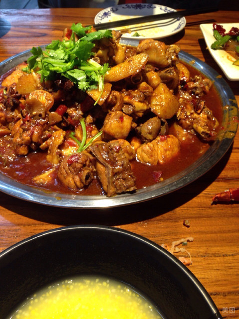 农夫大盘鸡(经八路总店)