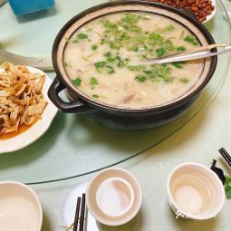 张洲黑羊白汤烧烤烩面