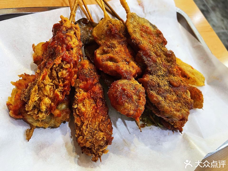 区清池南大道上海广场25号 标签:清真菜餐饮炸鸡餐馆中餐小吃炸鸡炸串