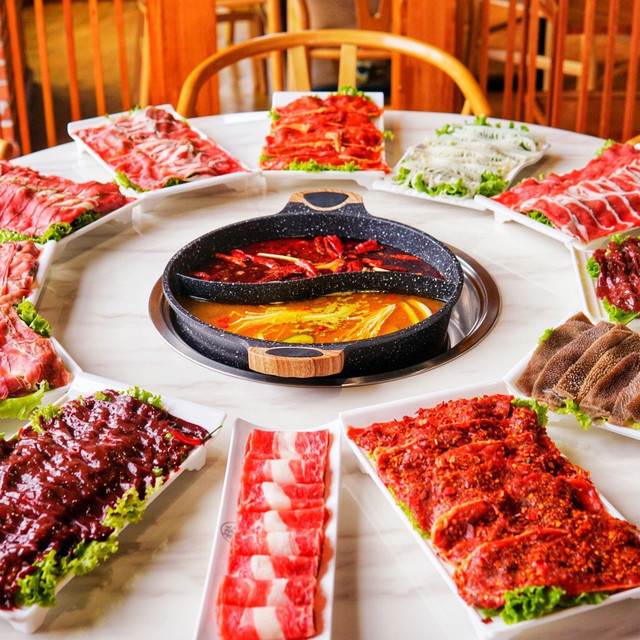 牛掌柜·酸菜豆花牛肉火锅24小时营业图片