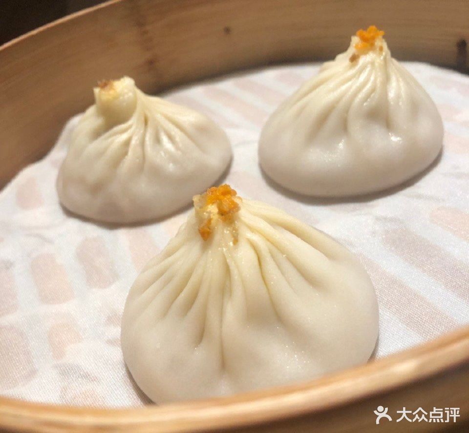 百年龙袍蟹黄汤包茂业天地店