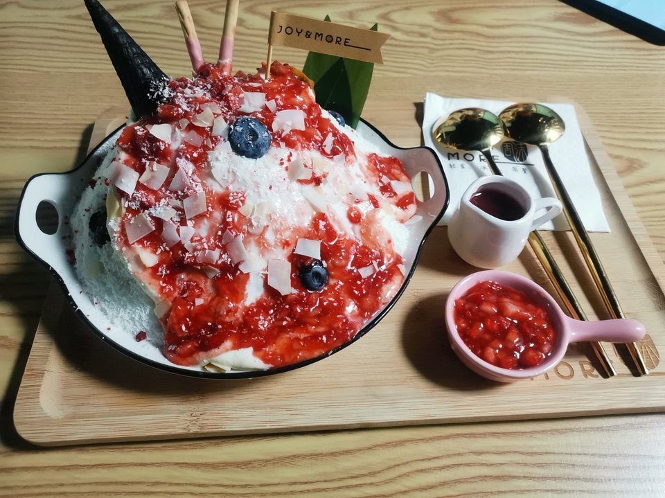 周沫轻食冰品简餐