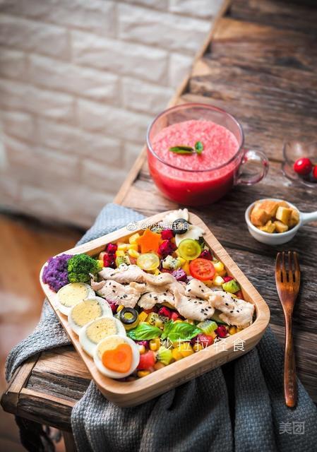 沙拉拉轻食张府园店