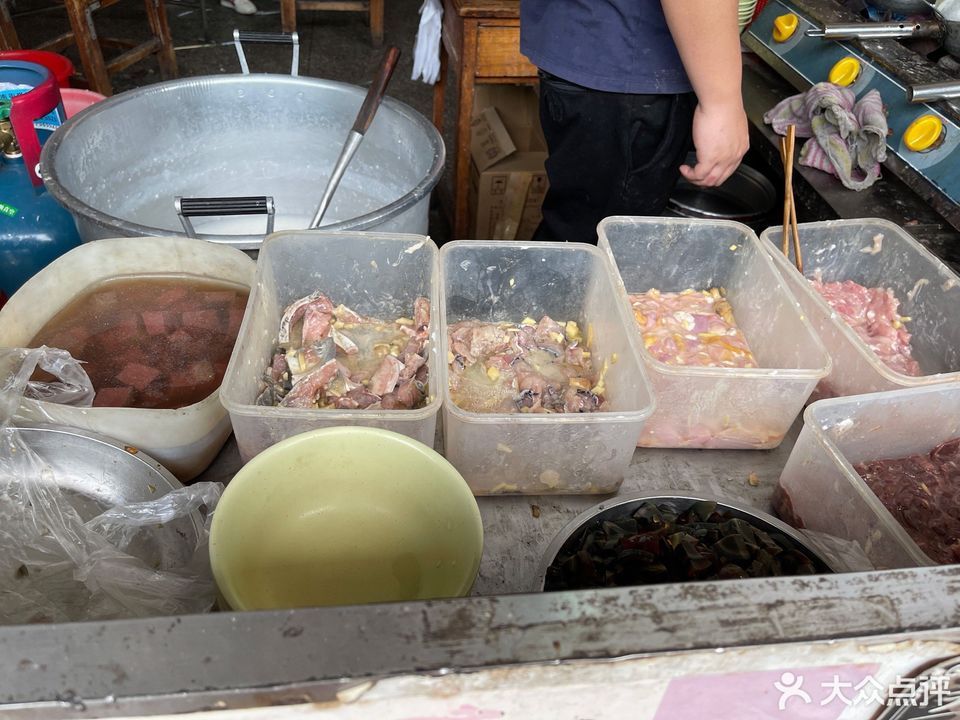 广州花都区150快餐图片