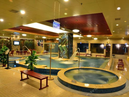 肇庆市 住宿服务 酒店 > 君城酒店(风华路)