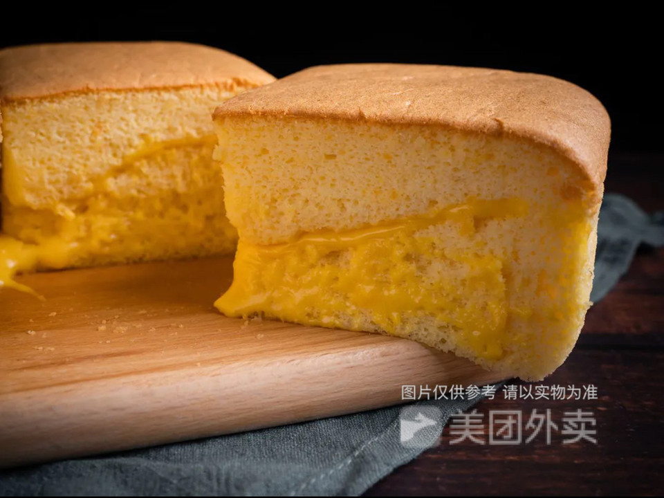 咸蛋黄芝士蛋糕图片