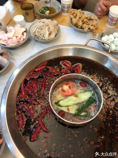 大龙燚火锅广元分店