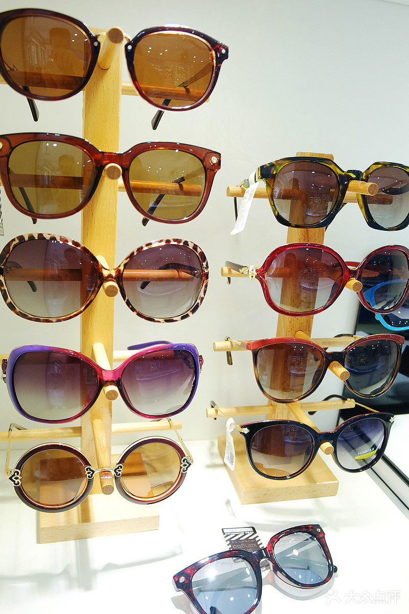 优视眼镜(望岭路店)