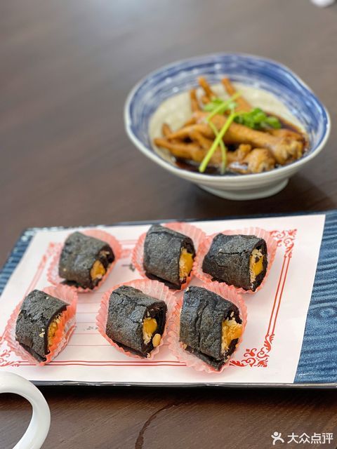 推荐菜:随园食府位于阳江市江城区金郊路大金湾商住区b6号