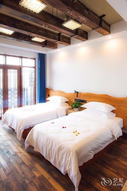 日照市 住宿服务 酒店 > 日照朵儿唱系列酒店(万平口东夷小镇店)