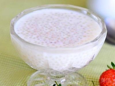 酸奶西米露图片