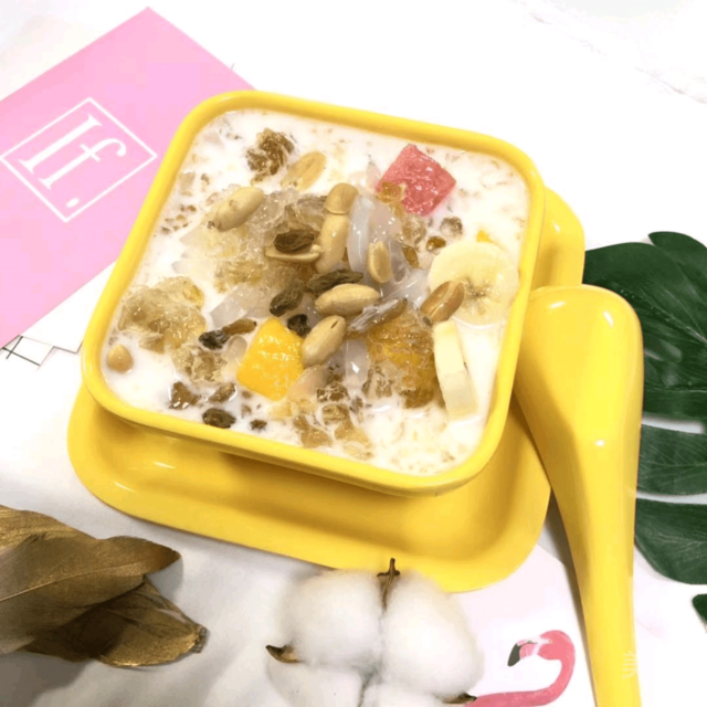 桃胶水果捞图片