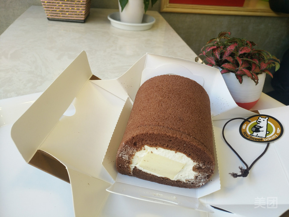 阳光心芒奶蛋素海绵蛋糕推荐菜:几分甜烘焙(维多利亚店)位于泸州市