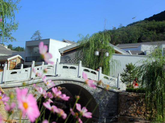 黄金寨原生态旅游区