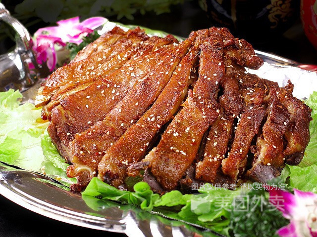 金牌烤羊排图片