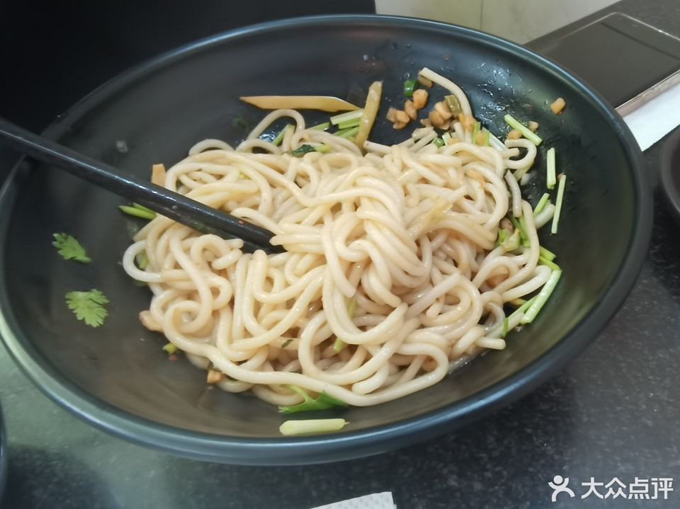 锅烧桂林米粉图片