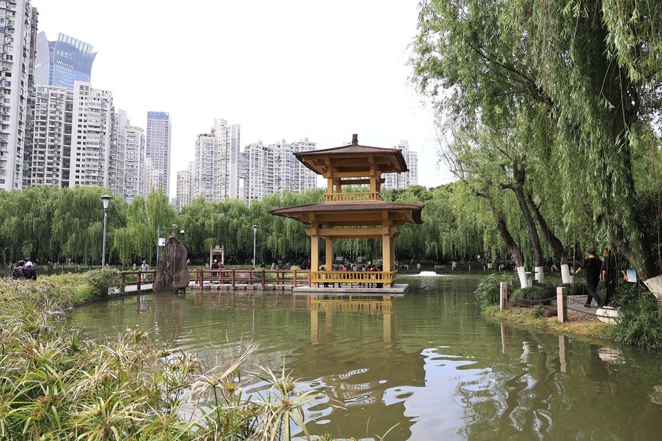 在哪儿):温州市瑞安市瑞祥大道与安吉路交汇处附近东电话:垟底公园