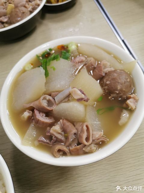 儒子牛杂国商百货店