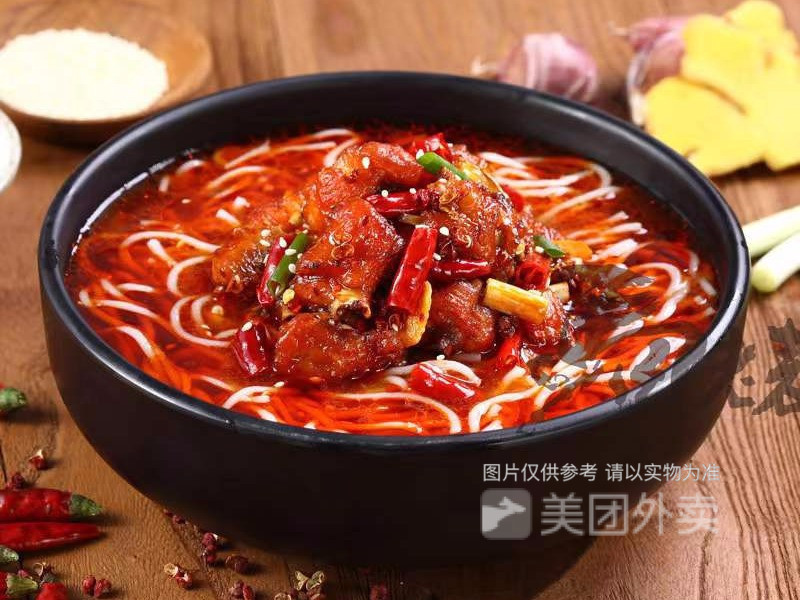 辣子鸡米线图片